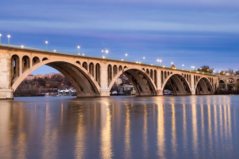 Free stock image of Dawn Reflections of Key Bridge created by Nicolas Raymond