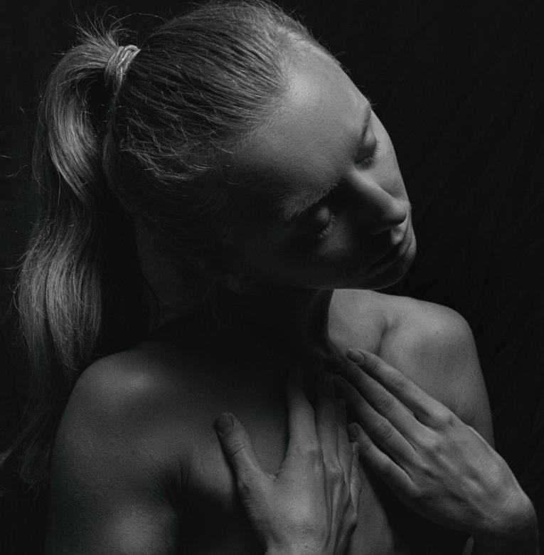 Free stock image of Sensual woman created by Alexander Krivitskiy