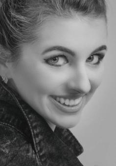 Free Stock Photo of Smiling woman