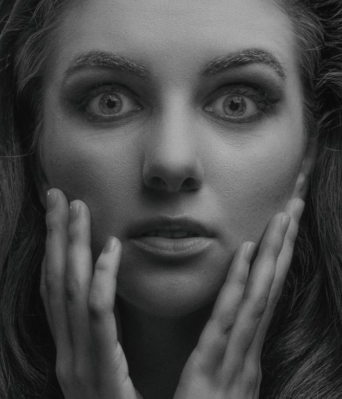 Free stock image of Surprised woman created by Alexander Krivitskiy