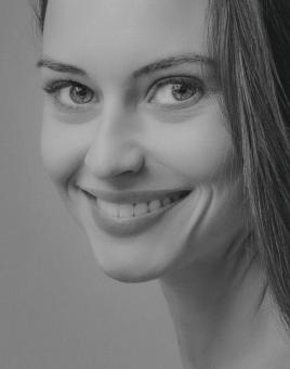 Free Stock Photo of Smiling woman
