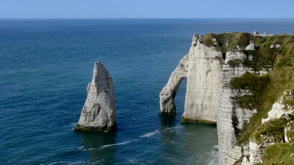 Free Stock Photo of VIEW OF THE ATLANTIC OCEAN. FRANCE.