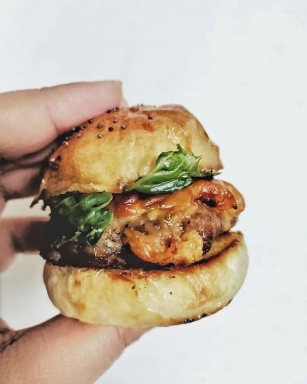 Free stock image of Bite-sized burger created by TImothy Woods