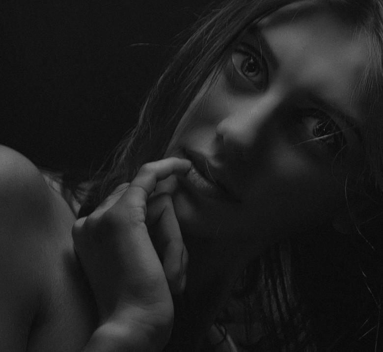 Free stock image of Beauty portrait created by Alexander Krivitskiy