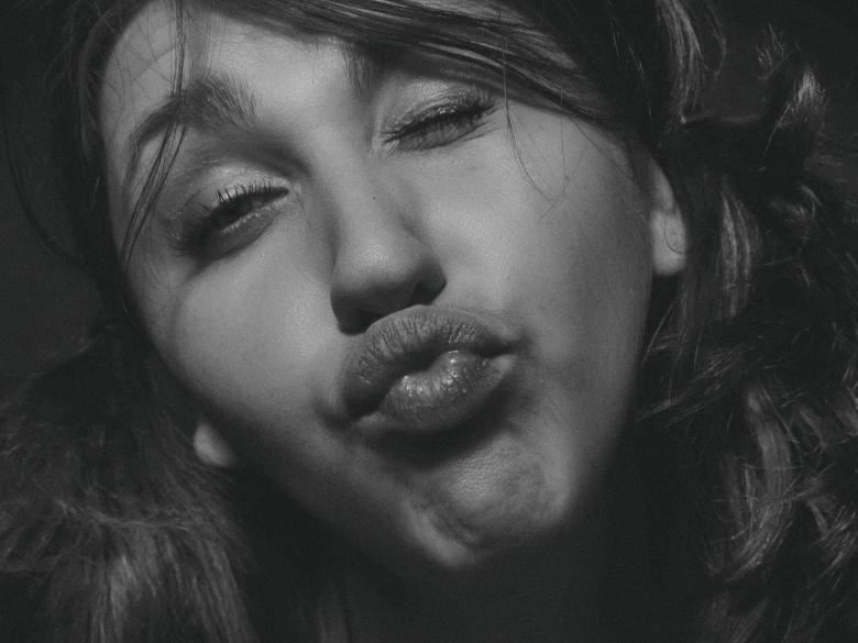 Free stock image of Kissy face created by Alexander Krivitskiy