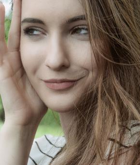 Free Stock Photo of Smiling woman