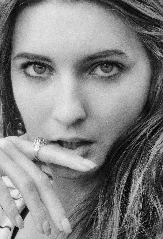 Free stock image of Beauty portrait created by Alexander Krivitskiy