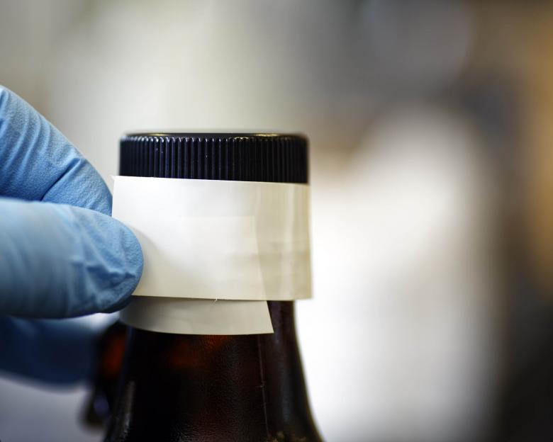 Free stock image of Sealing bottle to stop vapor leaks created by Geoffrey Whiteway