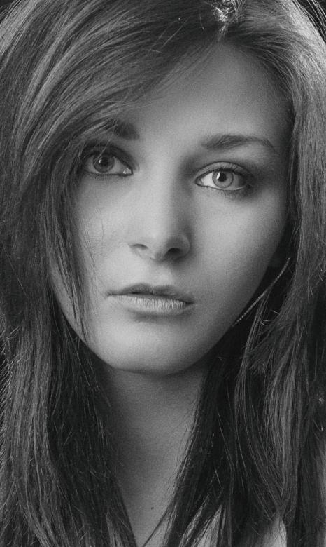 Free stock image of Beauty portrait created by Alexander Krivitskiy