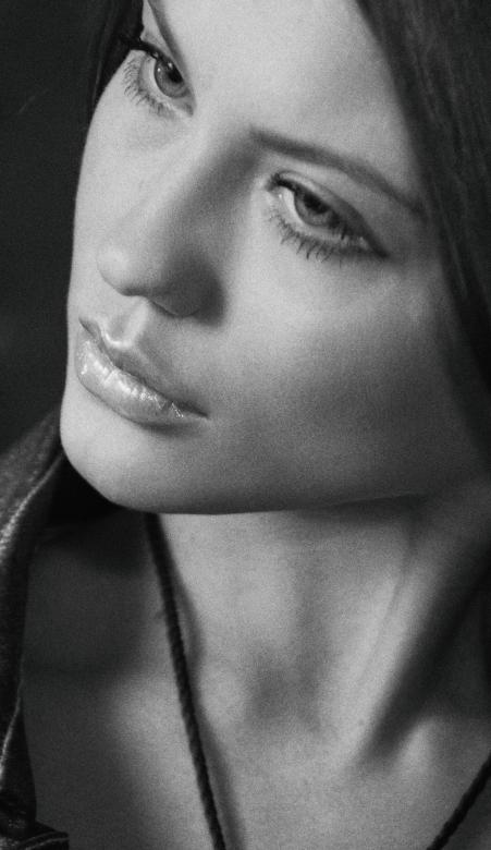 Free stock image of Beauty portrait created by Alexander Krivitskiy
