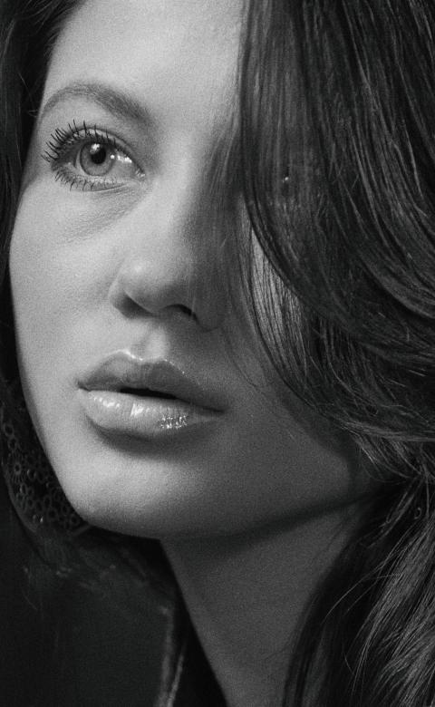 Free stock image of Beauty portrait created by Alexander Krivitskiy
