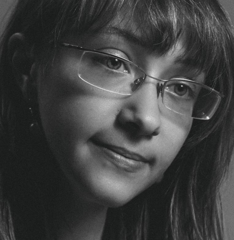 Free stock image of Woman with glasses created by Alexander Krivitskiy