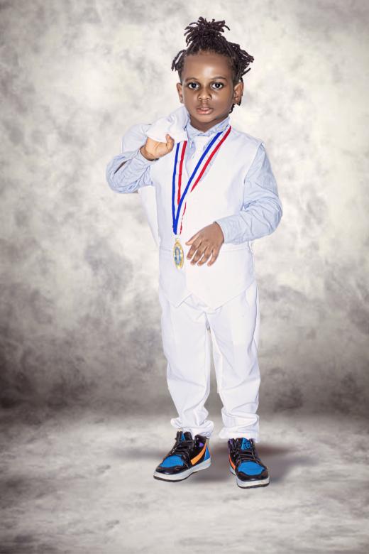 Free stock image of mighty chris created by Melvin Geplay