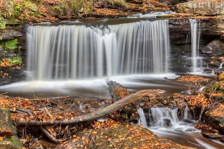 Free stock image of Delaware Falls created by Nicolas Raymond