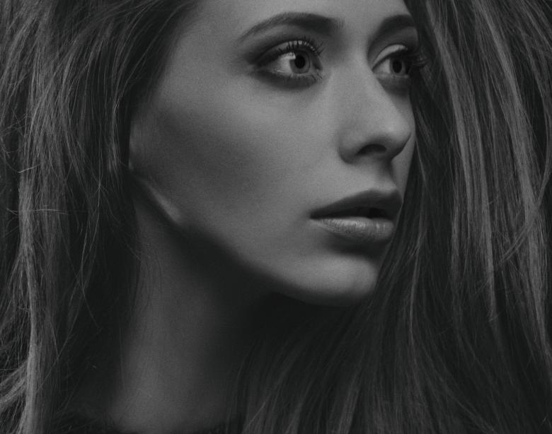 Free stock image of Female profile created by Alexander Krivitskiy