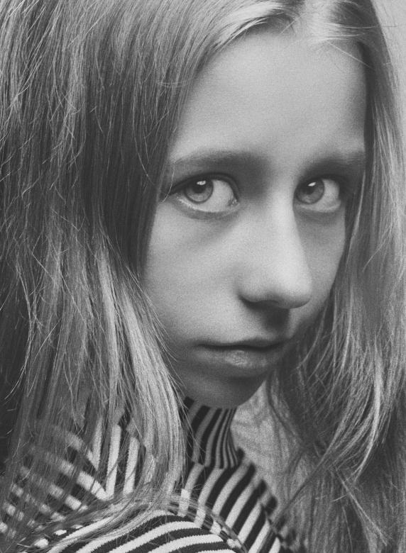 Free stock image of Young girl portrait created by Alexander Krivitskiy