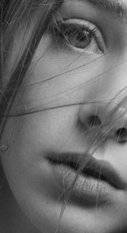 Free stock image of Sad woman created by Alexander Krivitskiy