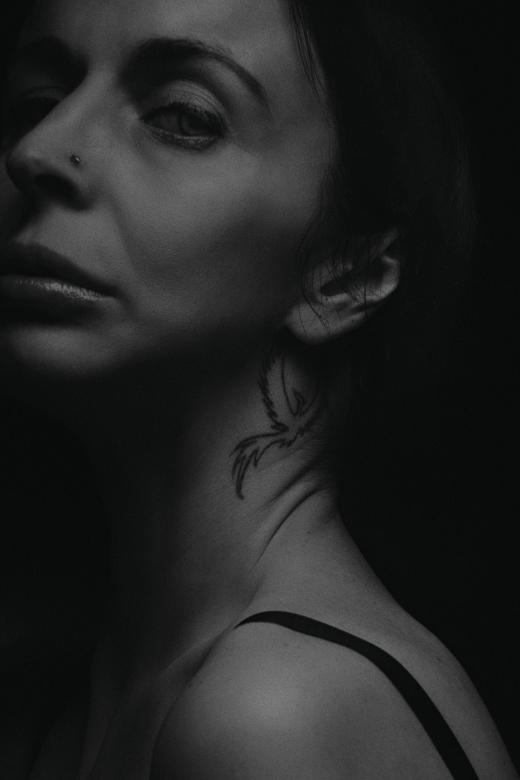 Free stock image of Noir Black and White Portrait created by Alexander Krivitskiy