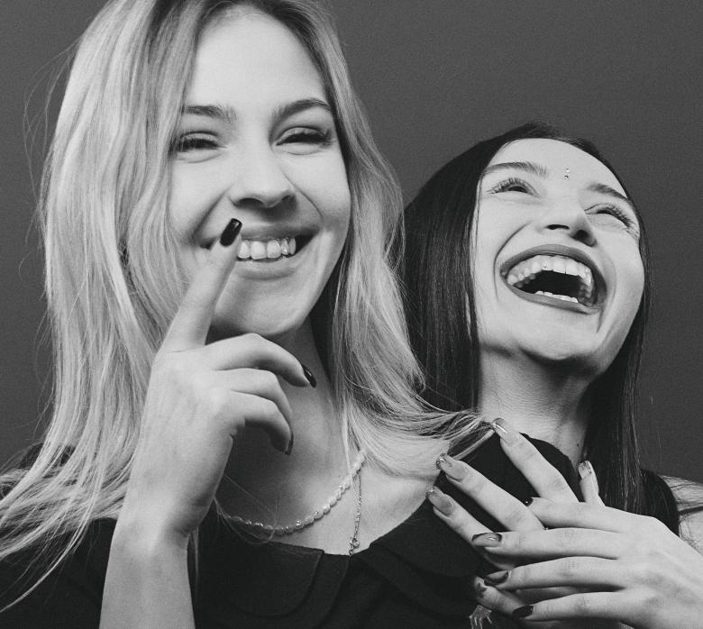Free stock image of Laughing friends created by Alexander Krivitskiy