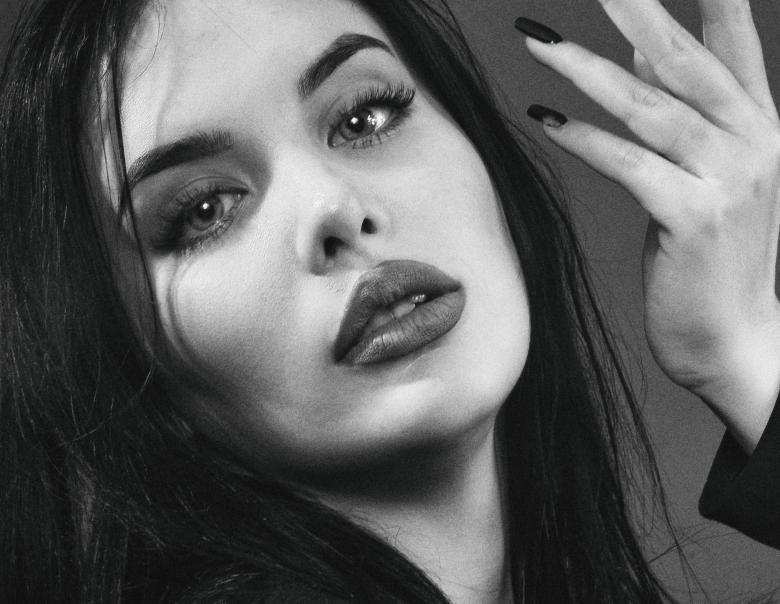 Free stock image of Beauty portrait created by Alexander Krivitskiy