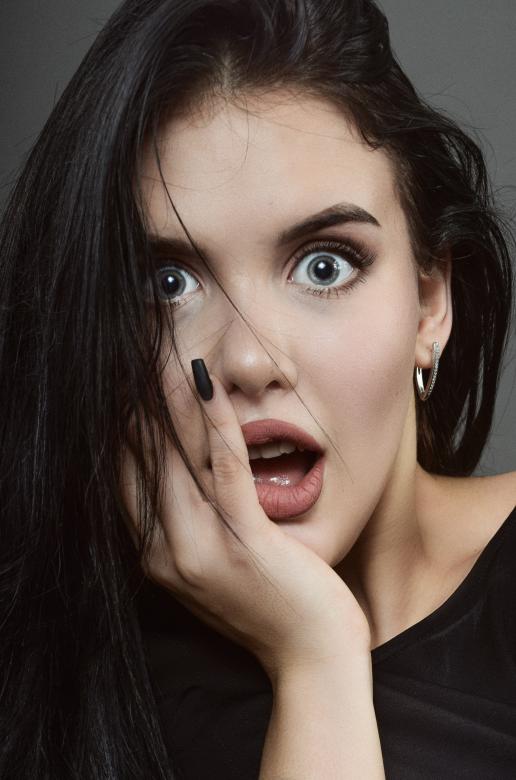 Free stock image of Surprised woman created by Alexander Krivitskiy