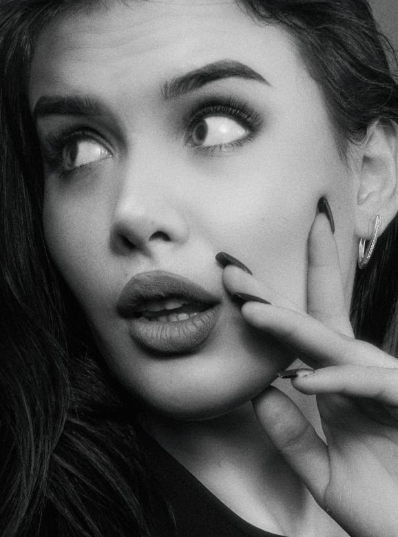 Free stock image of Beauty portrait created by Alexander Krivitskiy