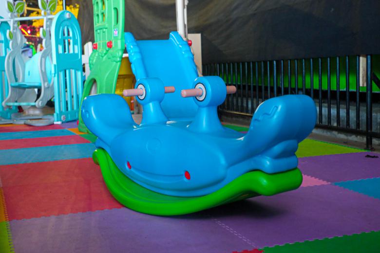 Free stock image of indoor children's playground at a mall created by LUSH.STUDIO