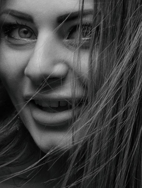 Free stock image of Beauty portrait created by Alexander Krivitskiy
