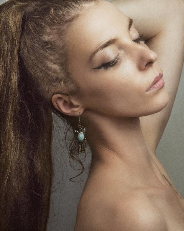 Free stock image of Fashion portrait created by Alexander Krivitskiy