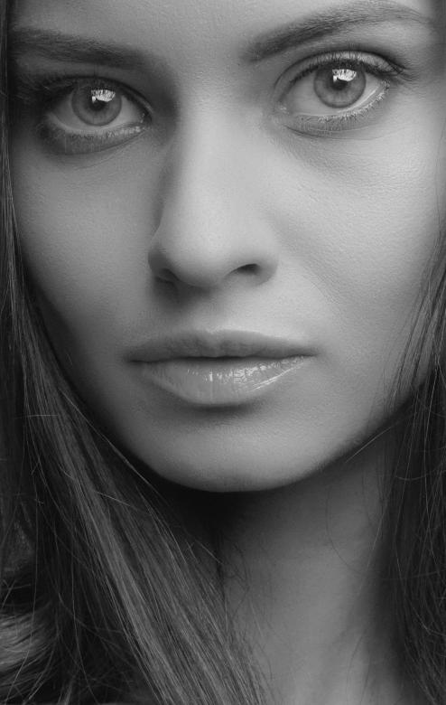 Free stock image of Beauty portrait created by Alexander Krivitskiy
