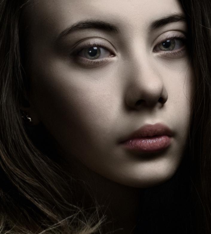 Free stock image of Emotional woman created by Alexander Krivitskiy