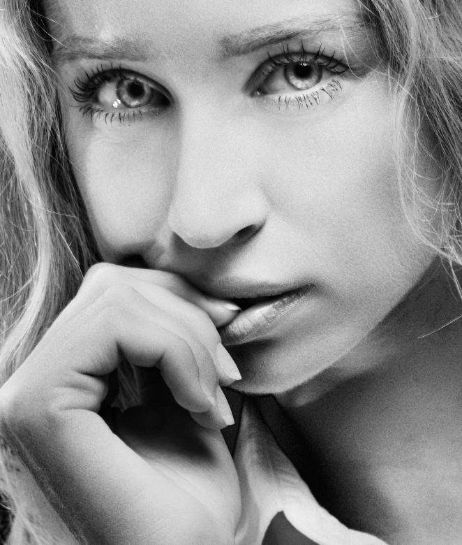 Free stock image of Beauty portrait created by Alexander Krivitskiy
