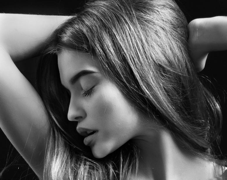 Free stock image of Beauty pose created by Alexander Krivitskiy