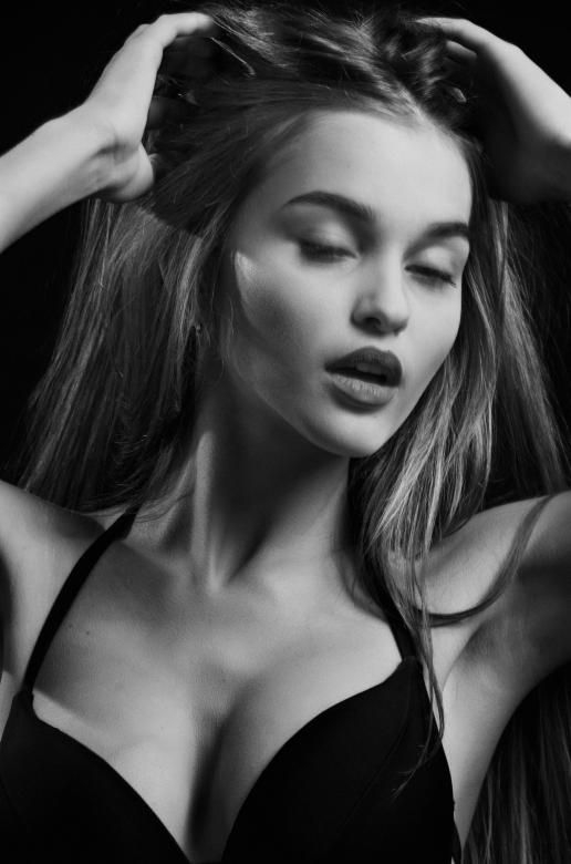 Free stock image of Fashion model created by Alexander Krivitskiy