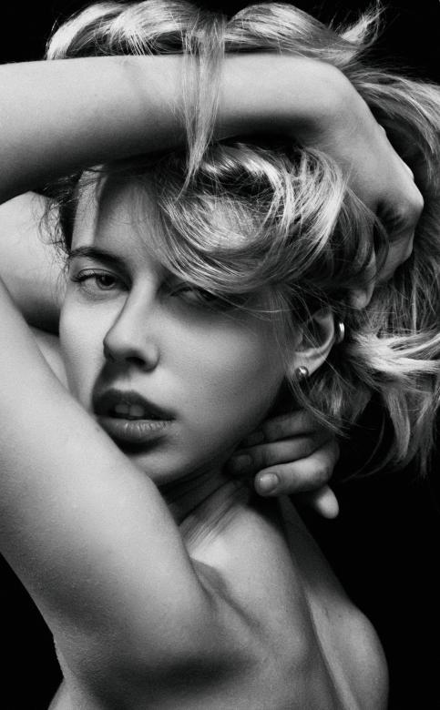 Free stock image of Seductive woman created by Alexander Krivitskiy