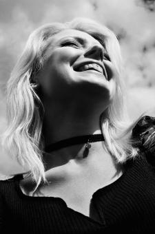 Free Stock Photo of Happy woman