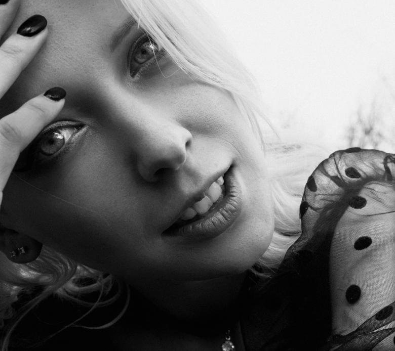 Free stock image of Beauty portrait created by Alexander Krivitskiy