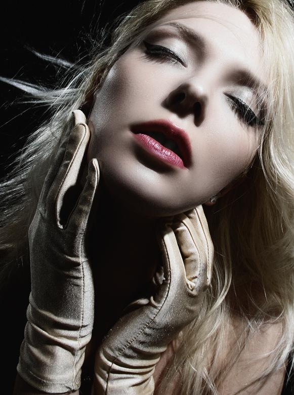 Free stock image of Glamour portrait created by Alexander Krivitskiy