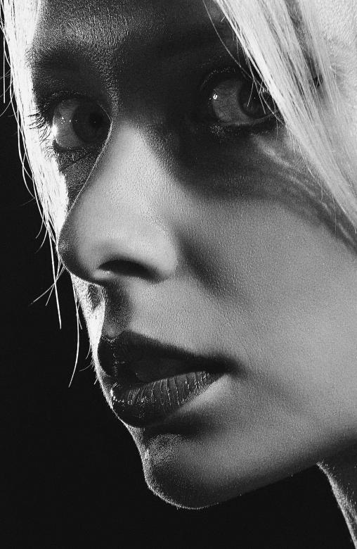 Free stock image of Dramatic female portrait created by Alexander Krivitskiy