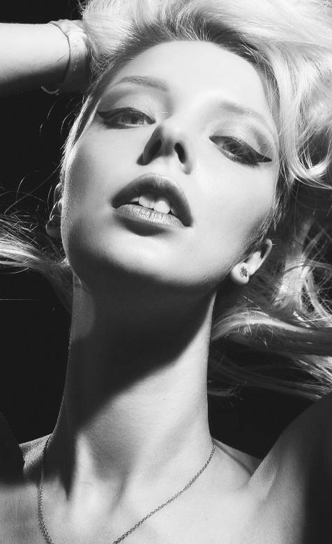 Free stock image of Glamour portrait created by Alexander Krivitskiy