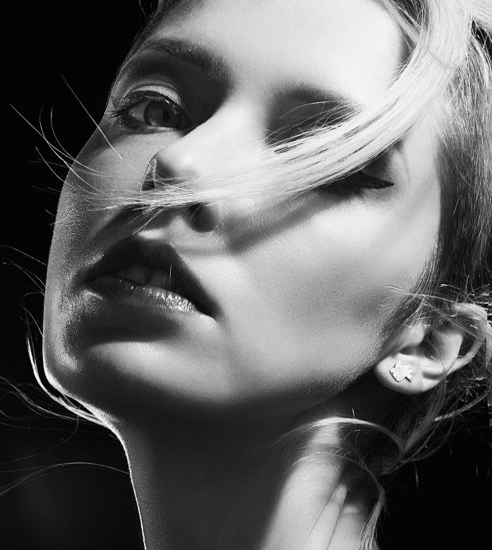 Free stock image of Glamour portrait created by Alexander Krivitskiy