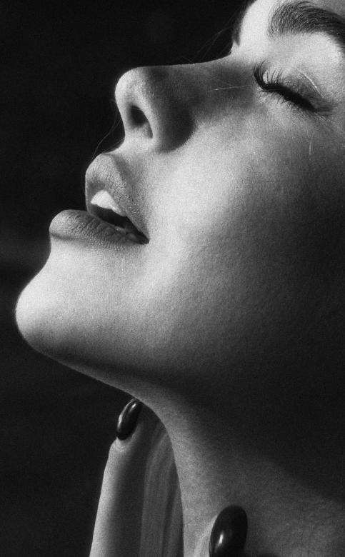 Free stock image of Female profile created by Alexander Krivitskiy