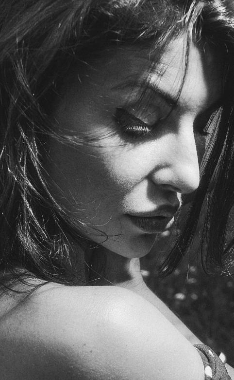 Free stock image of Female profile created by Alexander Krivitskiy