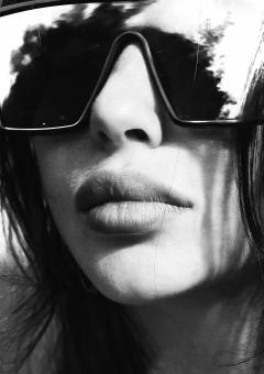 Free Stock Photo of Woman with sunglasses