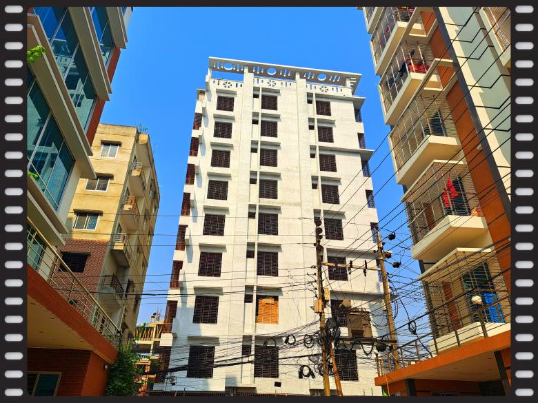 Free stock image of the tallest tower in Dhaka Bashundhara created by ishrak mir