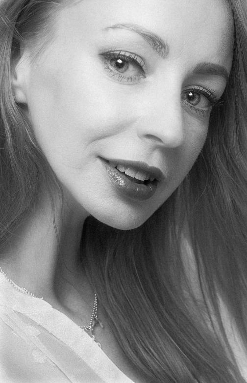 Free stock image of Beauty portrait created by Alexander Krivitskiy