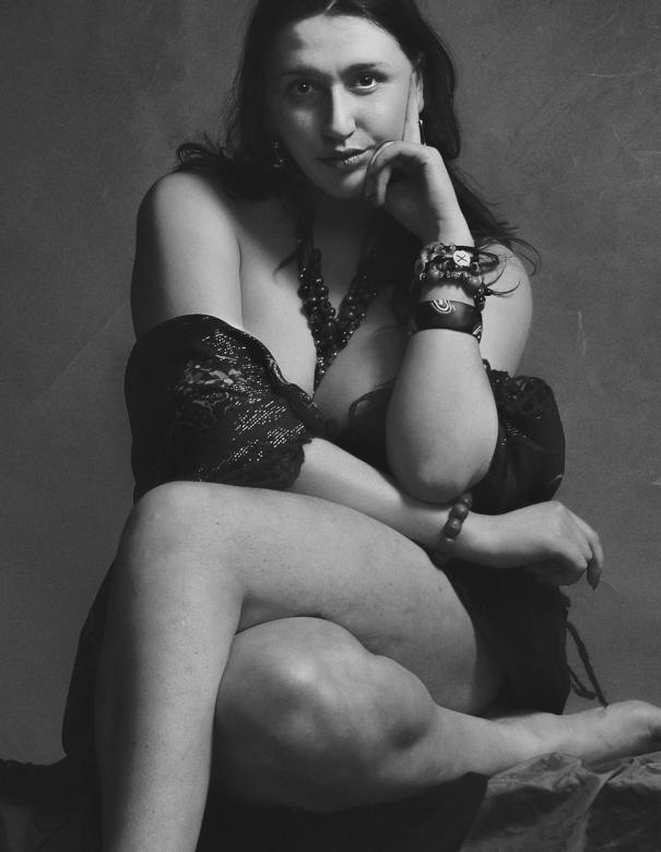 Free stock image of Posing woman created by Alexander Krivitskiy