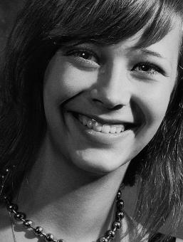 Free Stock Photo of Smiling girl