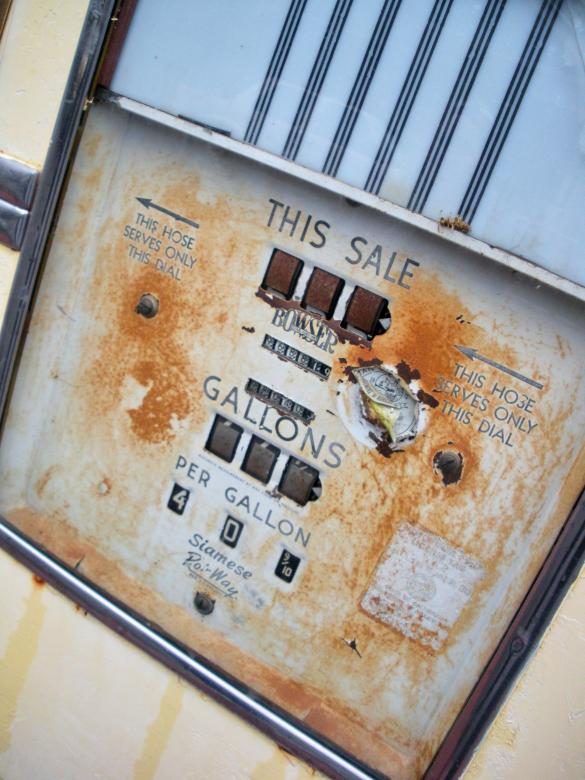 Free stock image of Rusted gas pump created by Secret Agency