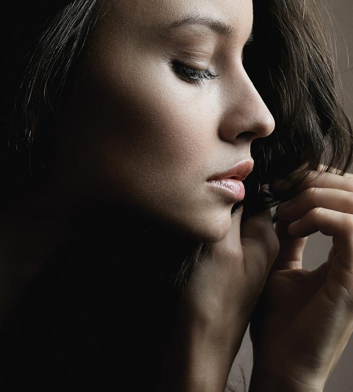 Free stock image of Female profile created by Alexander Krivitskiy